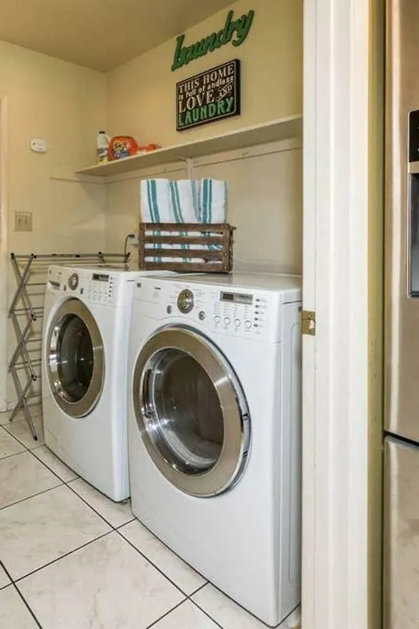 Larkspur Villa - Lovely & Entertaining Hot Tub With Pool, Resort Living! Phoenix 0*,  USA
