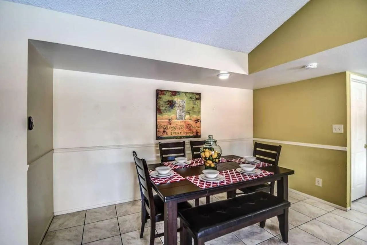 Larkspur Villa - Lovely & Entertaining Hot Tub With Pool, Resort Living! Phoenix